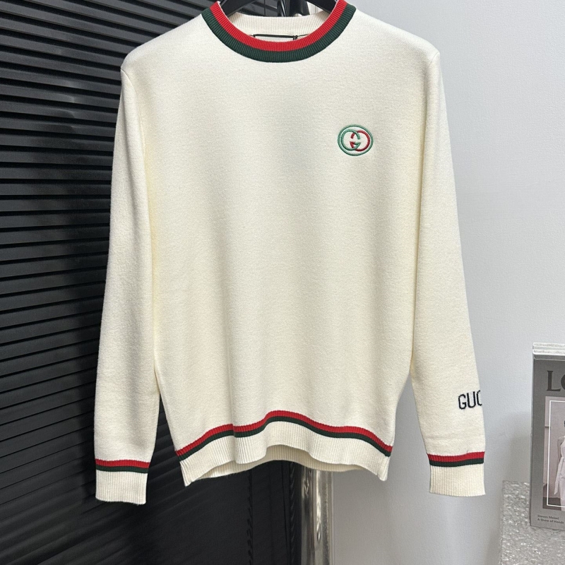 G*u*i sweaters